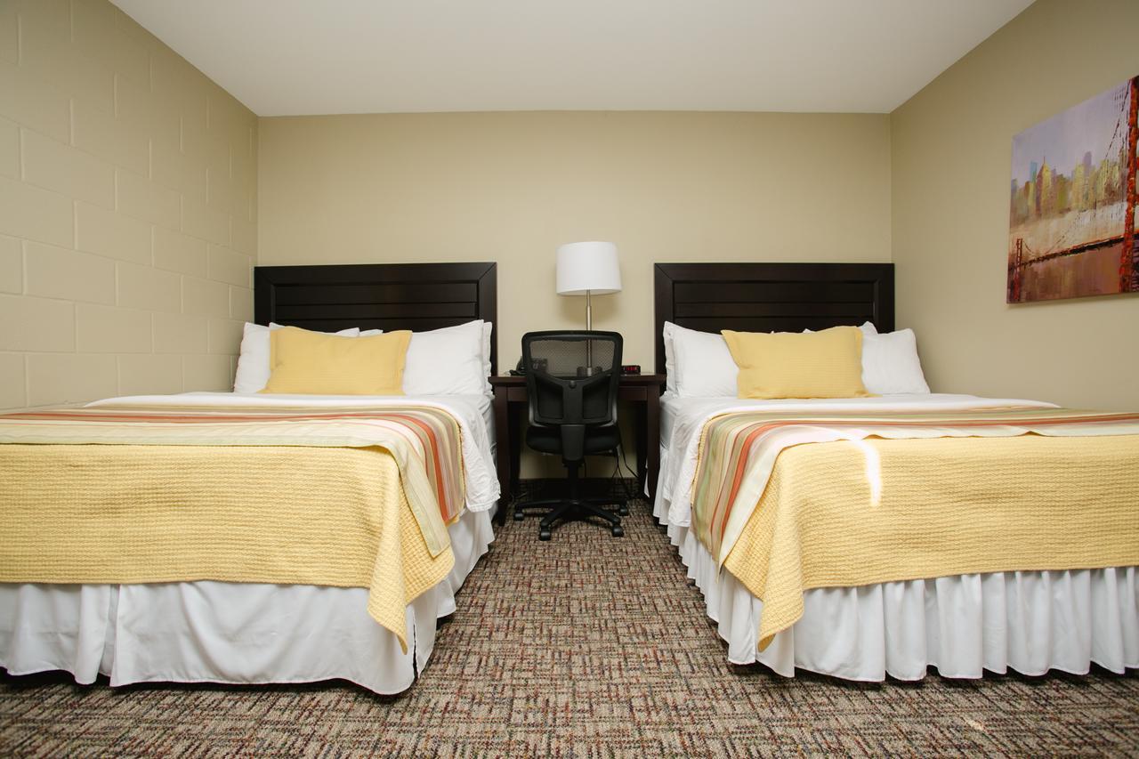 The Sleepy Owl Hotel Fort Frances Bagian luar foto